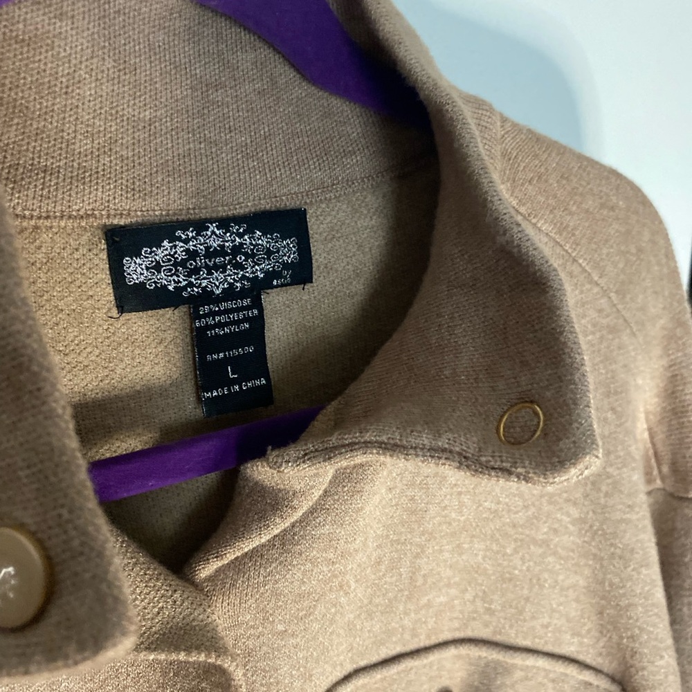 Oliver O Large Sweater Jacket - Picture 3 of 7